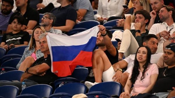 Посольство России отреагировало на запрет триколора на Australian Open